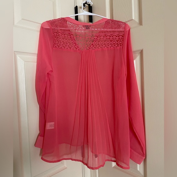 ALLOY Sheer Blouse - Size Large - Picture 4 of 5